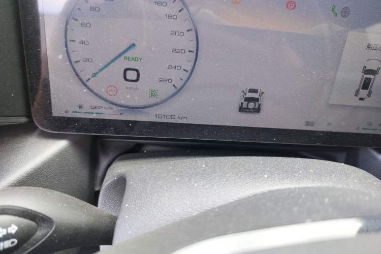 Used Haval Raptor New Energy 2024 Hi4 145 Pro Odometer Close Up