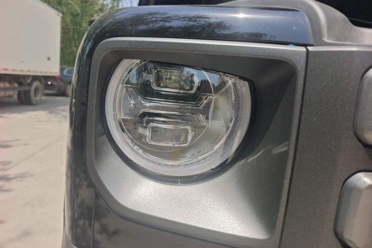 Used Haval Raptor New Energy 2024 Hi4 102 Pro Right Front Headlight
