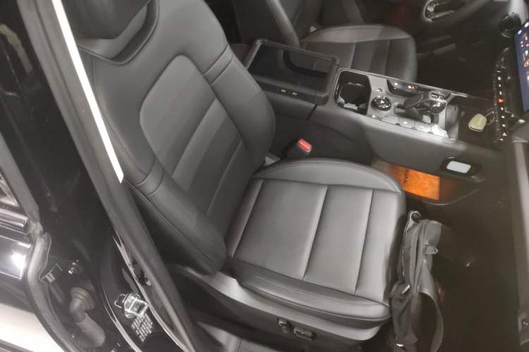 Used Haval Raptor New Energy 2024 Hi4 145 Cross-Over Edition Right Front Seat