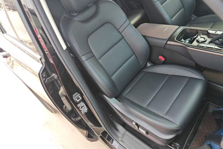 Used Haval Raptor New Energy 2024 Hi4 145 Pro Right Front Seat