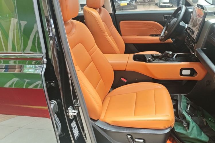 Used Haval Raptor New Energy 2024 Hi4 145 Cross-Over Edition Right Front Seat