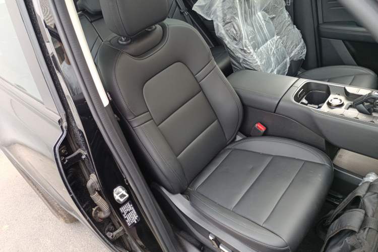 Used Haval Raptor New Energy 2024 Hi4 145 Cross-Over Edition Right Front Seat