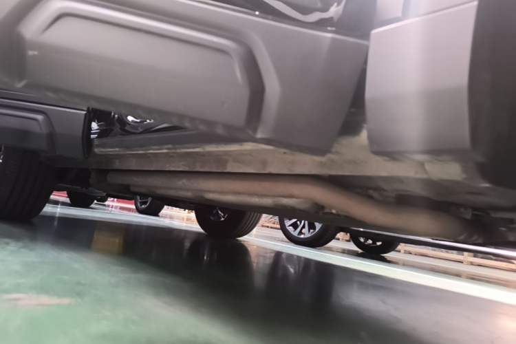 Used Haval Raptor New Energy 2024 Hi4 145 Cross-Over Edition Right Side Sill