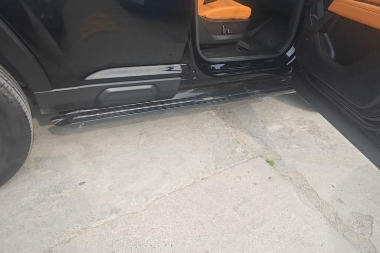 Used Haval Raptor New Energy 2024 Hi4 145 Cross-Over Edition Right Side Sill