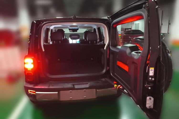 Used Haval Raptor New Energy 2024 Hi4 145 Cross-Over Edition Trunk