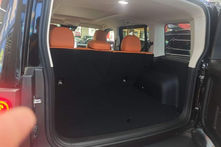 Used Haval Raptor New Energy 2024 Hi4 102 Pro Trunk
