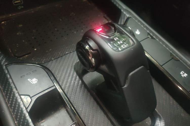 Used Haval Raptor New Energy 2024 Hi4 145 Pro Gear Lever