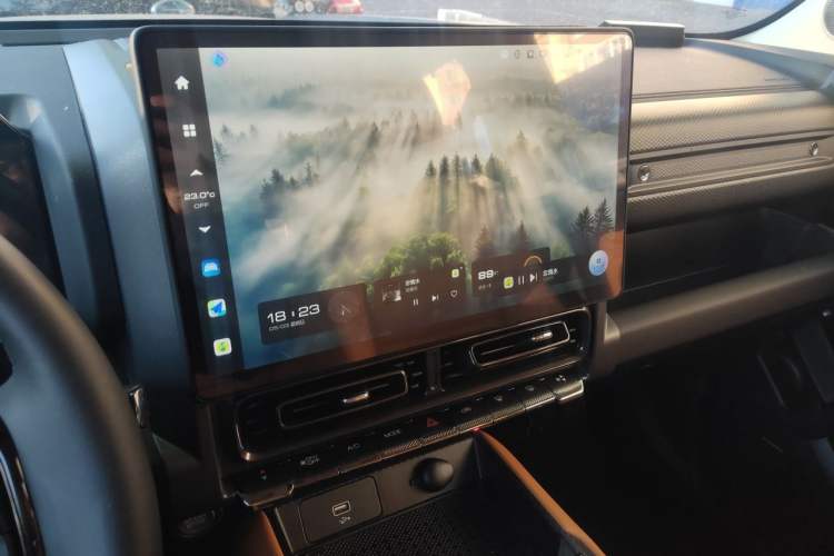 Used Haval Raptor New Energy 2024 Hi4 145 Cross-Over Edition Audio And AC Panel