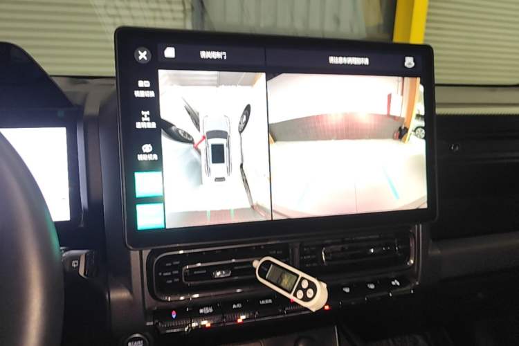 Used Haval Raptor New Energy 2024 Hi4 145 Cross-Over Edition Audio And AC Panel