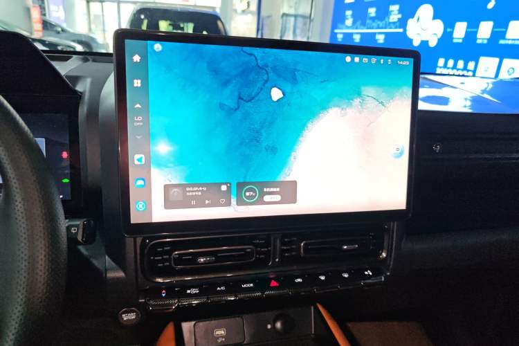 Used Haval Raptor New Energy 2024 Hi4 102 Pro Audio And AC Panel