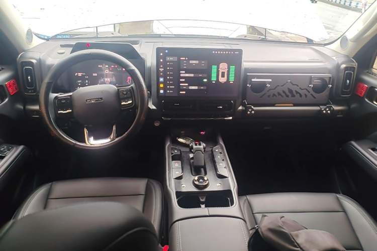 Used Haval Raptor New Energy 2024 Hi4 145 Cross-Over Edition Center Console