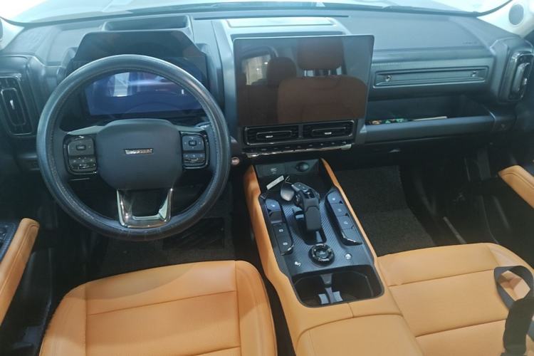 Used Haval Raptor New Energy 2024 Hi4 145 Cross-Over Edition Center Console