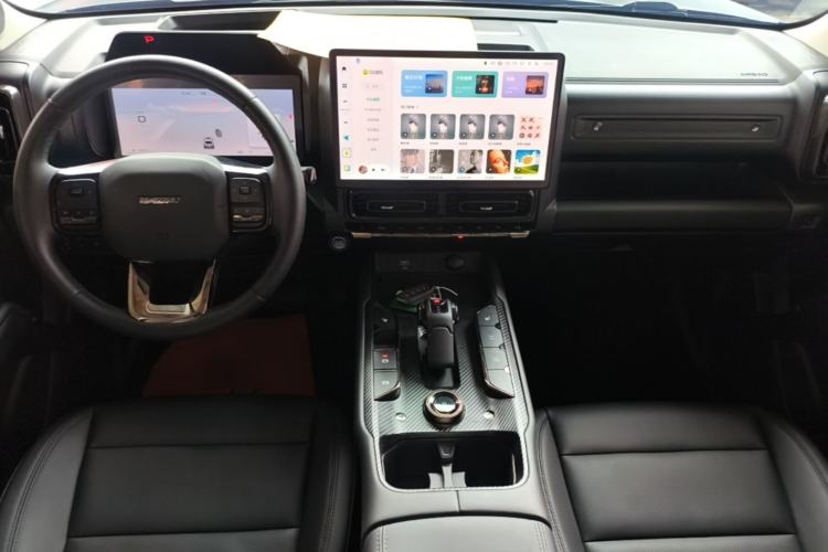 Used Haval Raptor New Energy 2024 Hi4 145 Cross-Over Edition Center Console