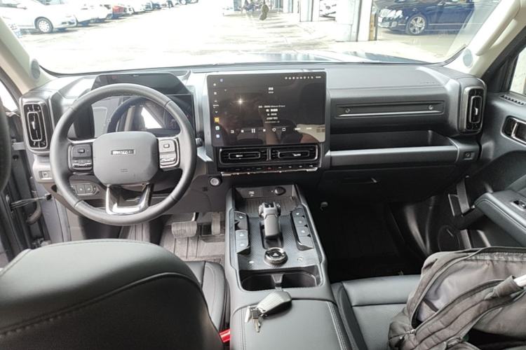 Used Haval Raptor New Energy 2024 Hi4 145 Cross-Over Edition Center Console