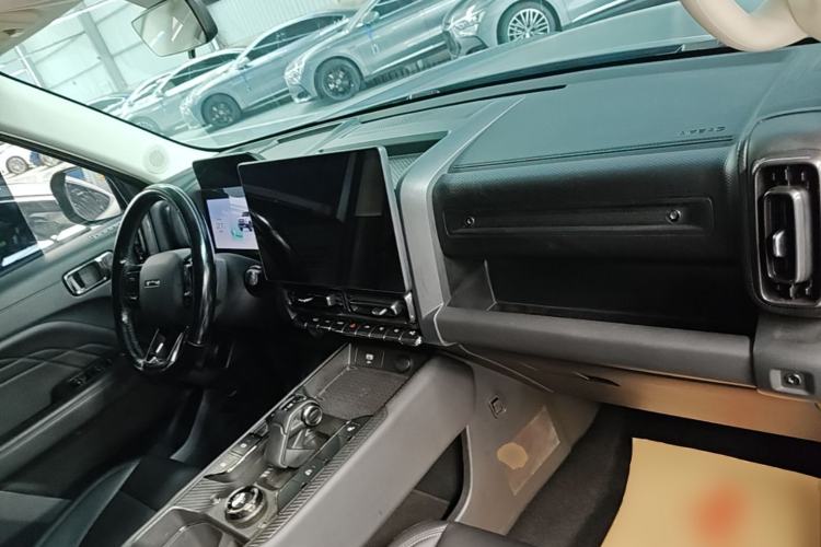 Used Haval Raptor New Energy 2024 Hi4 145 Pro Center Console
