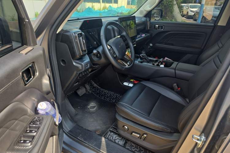 Used Haval Raptor New Energy 2024 Hi4 102 Pro Driver Seat