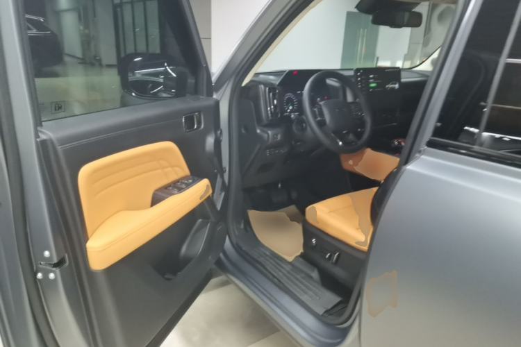 Used Haval Raptor New Energy 2024 Hi4 145 Cross-Over Edition Driver Seat