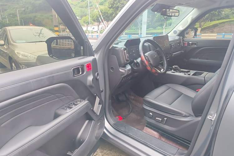 Used Haval Raptor New Energy 2024 Hi4 145 Cross-Over Edition Driver Seat