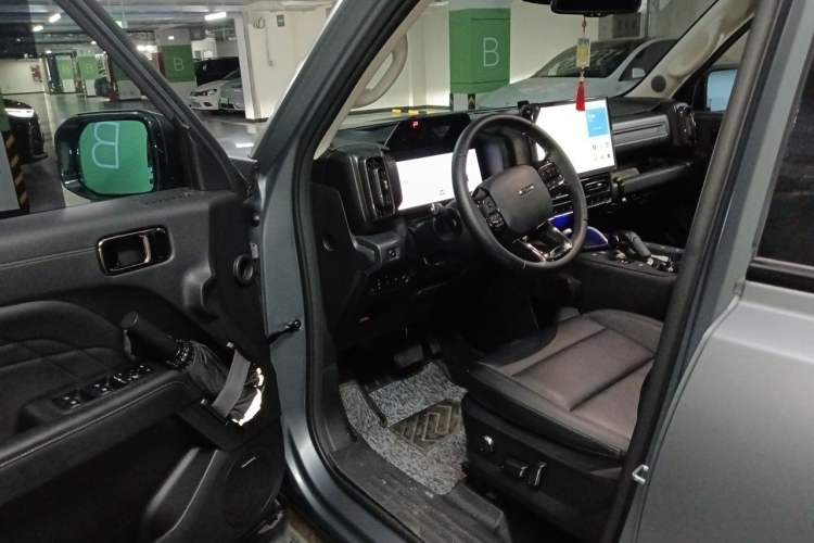 Used Haval Raptor New Energy 2024 Hi4 145 Cross-Over Edition Driver Seat