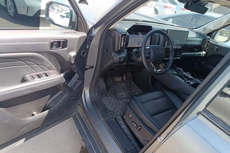 Used Haval Raptor New Energy 2024 Hi4 102 Pro Driver Seat