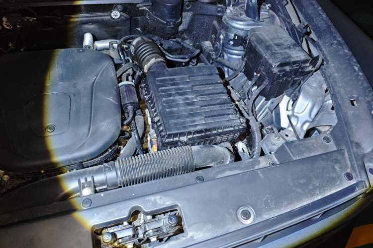 Used Haval Raptor New Energy 2024 Hi4 145 Cross-Over Edition Engine Bay Left