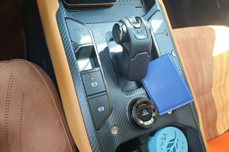 Used Haval Raptor New Energy 2024 Hi4 145 Pro Gear Lever