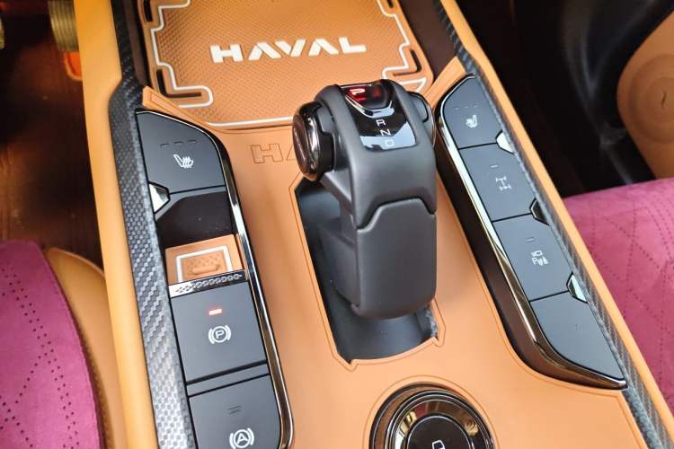 Used Haval Raptor New Energy 2024 Hi4 145 Cross-Over Edition Gear Lever