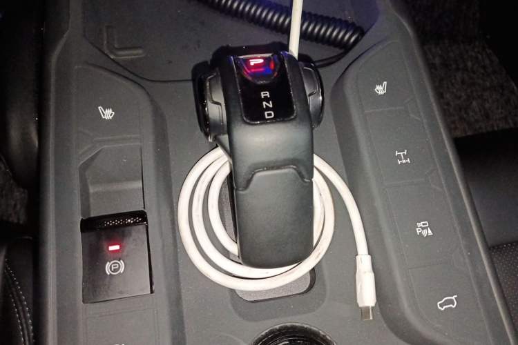 Used Haval Raptor New Energy 2024 Hi4 145 Cross-Over Edition Gear Lever