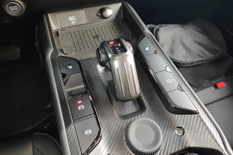 Used Haval Raptor New Energy 2024 Hi4 145 Pro Gear Lever