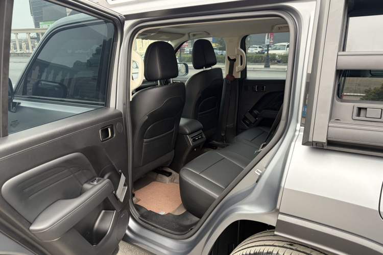 Used Haval Raptor New Energy 2024 Hi4 102 Pro Interior 1