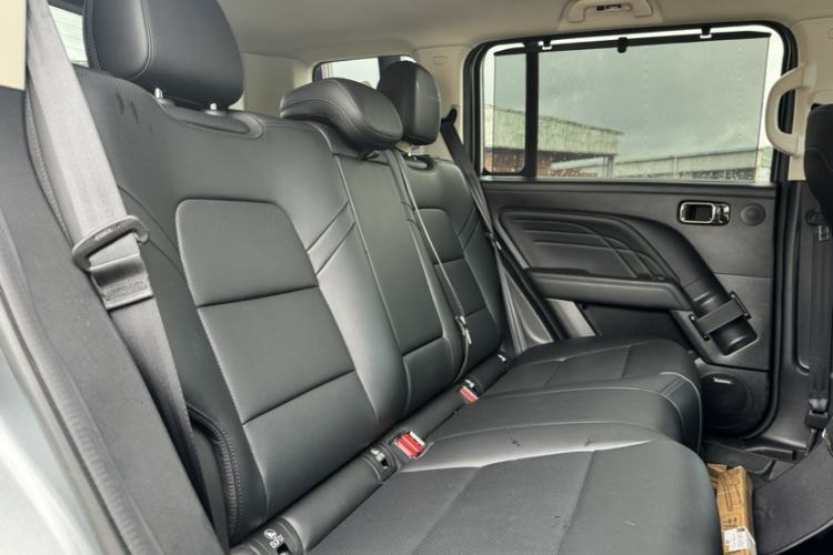 Used Haval Raptor New Energy 2024 Hi4 145 Cross-Over Edition Interior 3