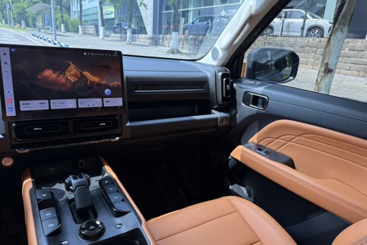 Used Haval Raptor New Energy 2024 Hi4 145 Cross-Over Edition Interior 4