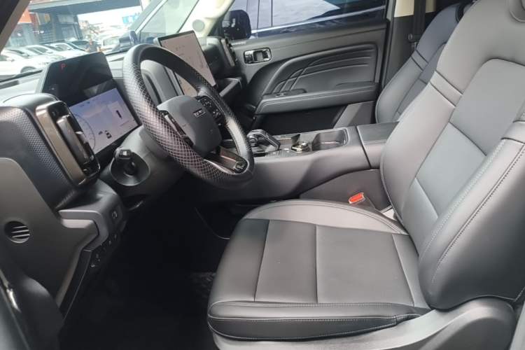 Used Haval Raptor New Energy 2024 Hi4 145 Cross-Over Edition Left Front Seat