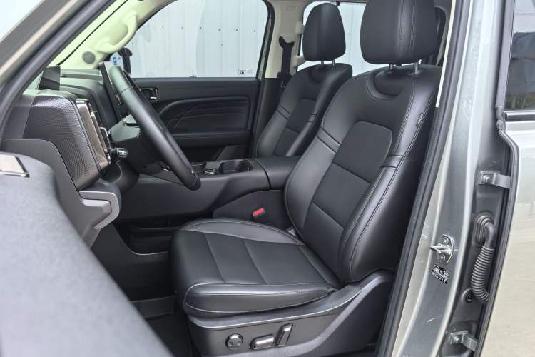 Used Haval Raptor New Energy 2024 Hi4 145 Cross-Over Edition Left Front Seat