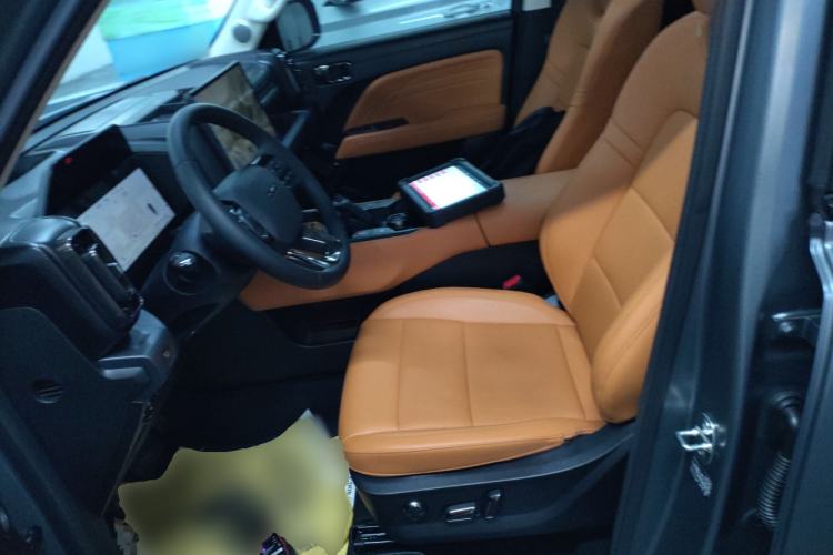 Used Haval Raptor New Energy 2024 Hi4 145 Cross-Over Edition Left Front Seat