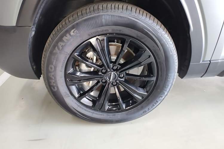 Used Haval Raptor New Energy 2024 Hi4 102 Pro Left Front Wheel Hub