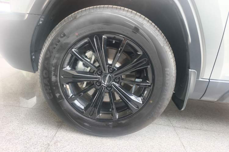 Used Haval Raptor New Energy 2024 Hi4 145 Pro Left Front Wheel Hub