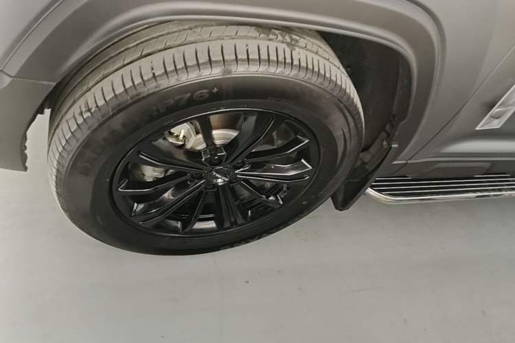 Used Haval Raptor New Energy 2024 Hi4 145 Pro Left Front Wheel Hub