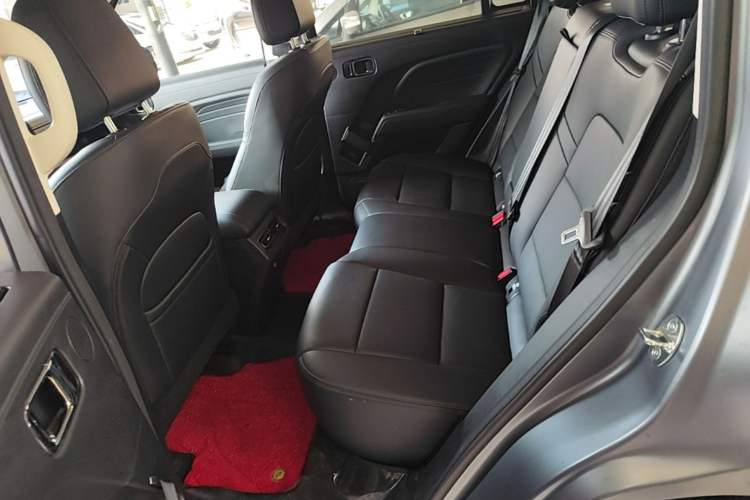 Used Haval Raptor New Energy 2024 Hi4 145 Cross-Over Edition Left Rear Seat