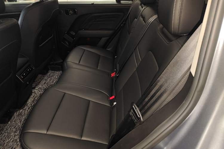 Used Haval Raptor New Energy 2024 Hi4 145 Cross-Over Edition Left Rear Seat