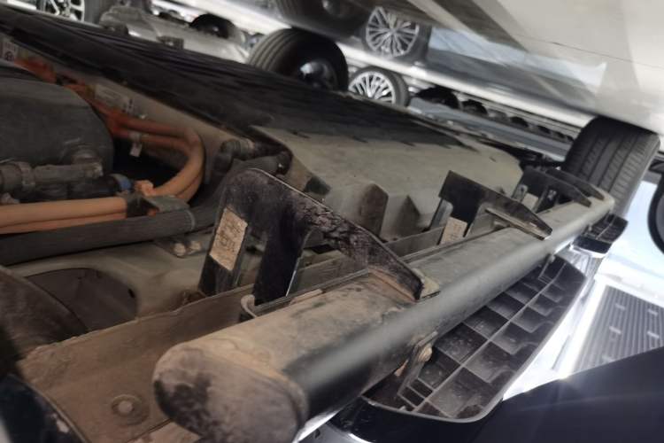 Used Haval Raptor New Energy 2024 Hi4 102 Pro Left Side Sill