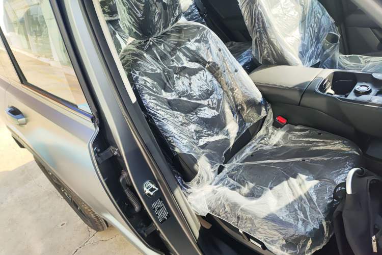 Used Haval Raptor New Energy 2024 Hi4 102 Pro Right Front Seat