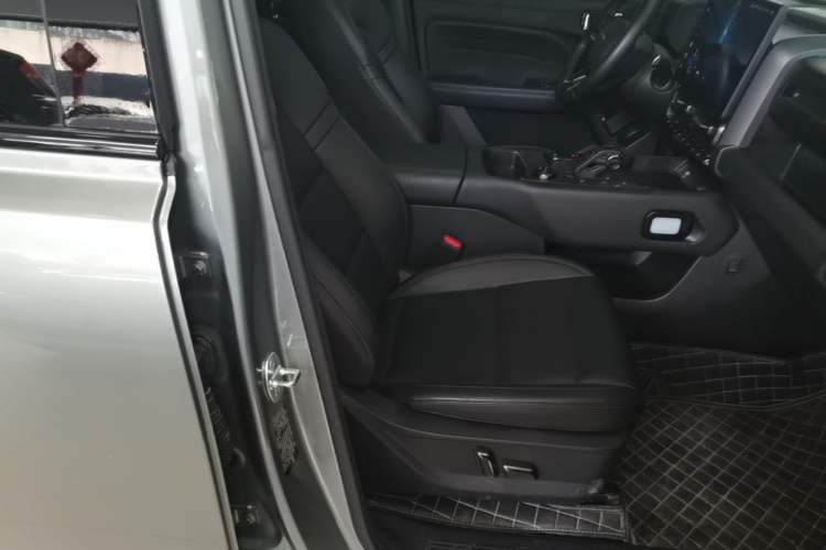 Used Haval Raptor New Energy 2024 Hi4 145 Cross-Over Edition Right Front Seat