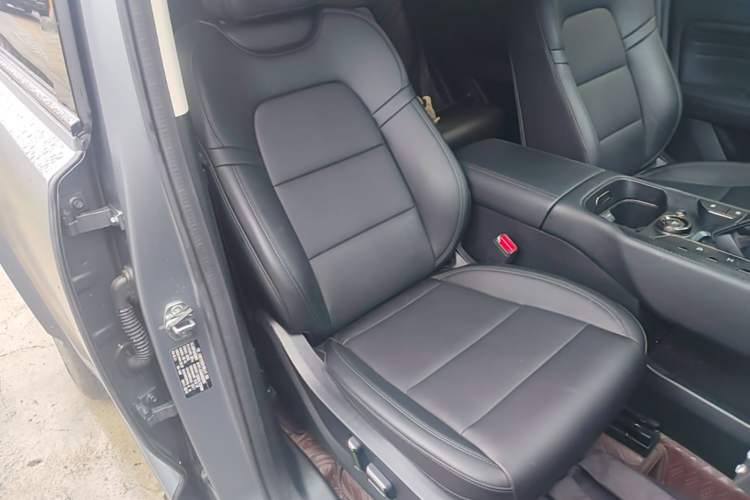 Used Haval Raptor New Energy 2024 Hi4 145 Cross-Over Edition Right Front Seat