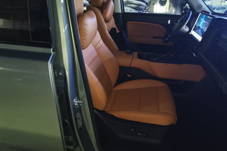 Used Haval Raptor New Energy 2024 Hi4 102 Pro Right Front Seat