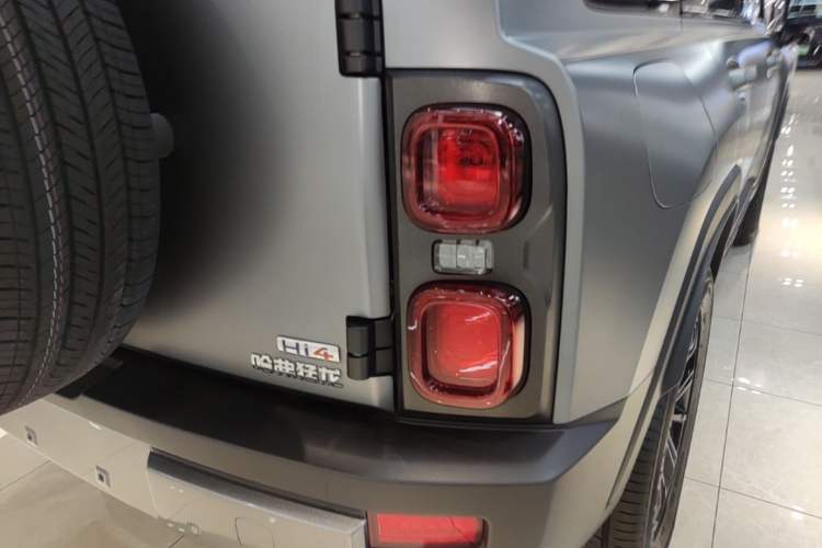 Used Haval Raptor New Energy 2024 Hi4 145 Cross-Over Edition Right Rear Taillight