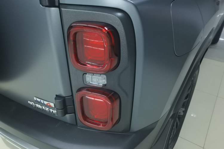 Used Haval Raptor New Energy 2024 Hi4 145 Cross-Over Edition Right Rear Taillight