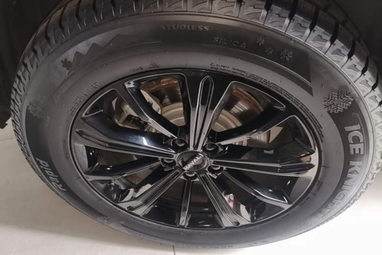 Used Haval Raptor New Energy 2024 Hi4 145 Cross-Over Edition Right Rear Wheel Hub
