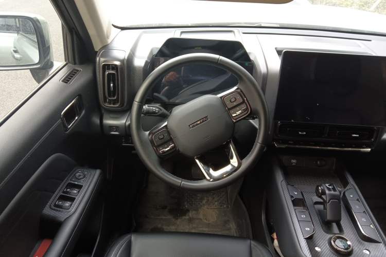 Used Haval Raptor New Energy 2024 Hi4 102 Pro Steering Wheel