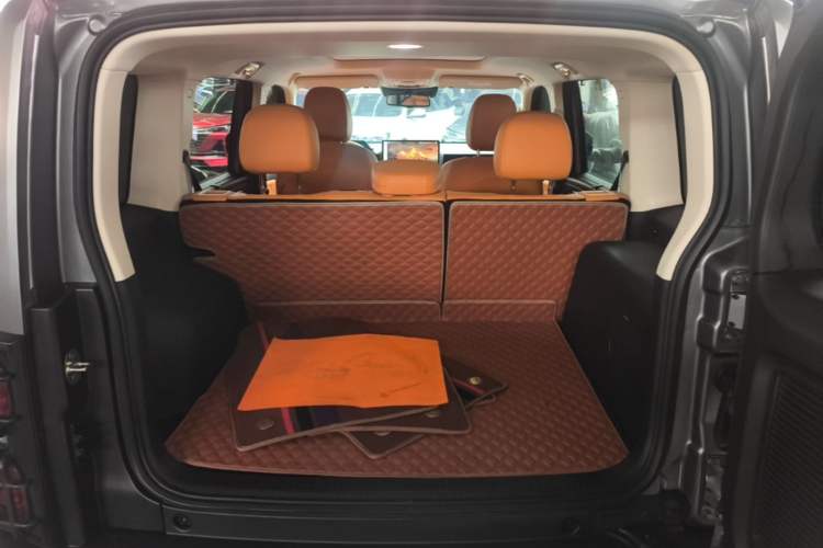 Used Haval Raptor New Energy 2024 Hi4 145 Cross-Over Edition Trunk